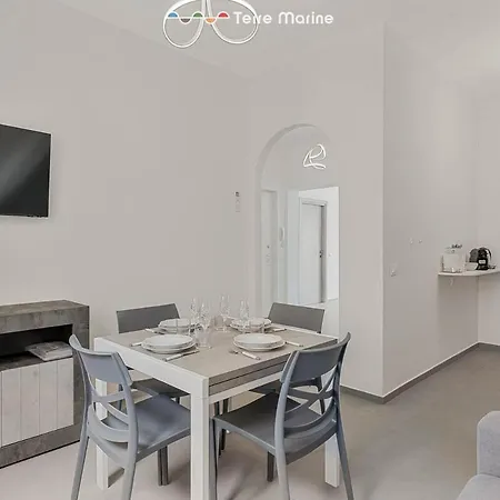 Alba House, Terre Marine