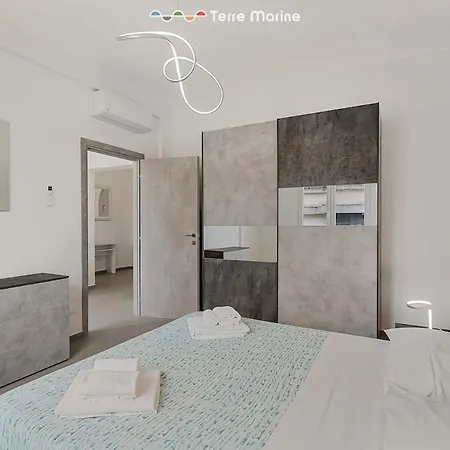 Alba House, Terre Marine Apartman *